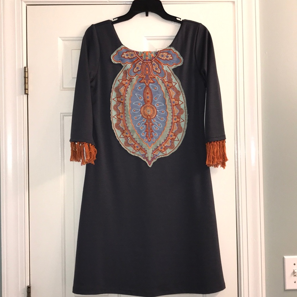 Missy Robertson dress - size Medium. Like new